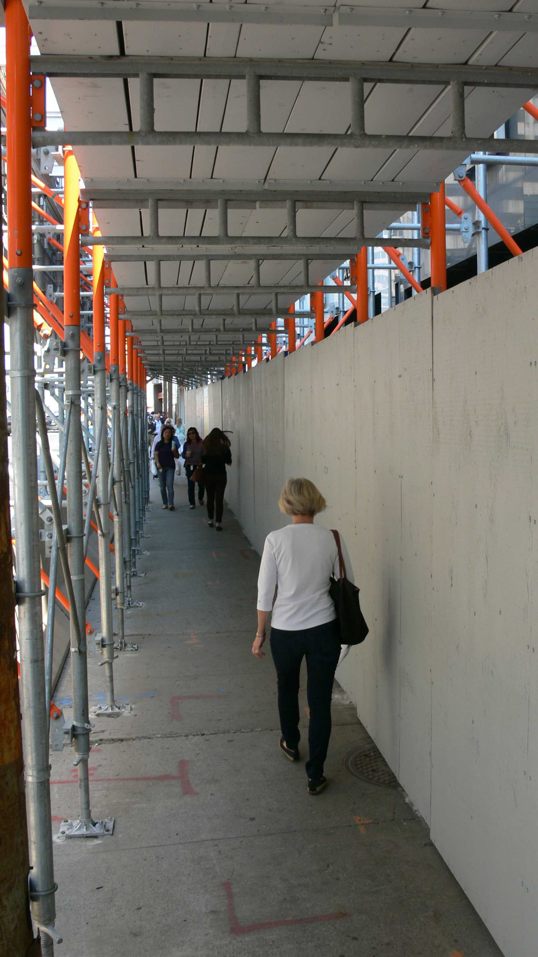Plywood hoarding; covered walkway; construction hoarding; fencing